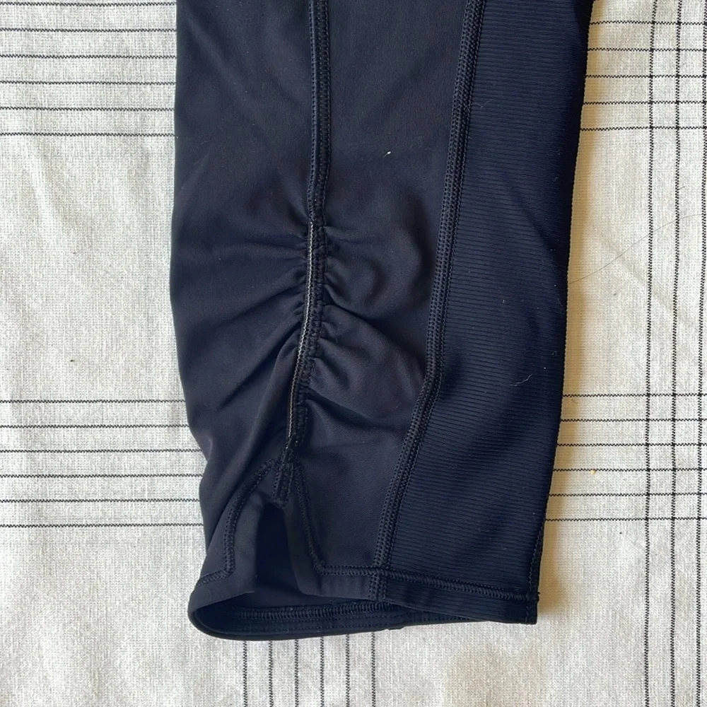 Lululemon Athletica - Picture 2 of 7